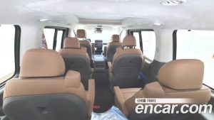 Hyundai Staria 4WD Lounge 9-Seater 2023 года из Южной Кореи
