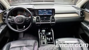Kia Sorento Дизель 2.2 2WD 2021 года из Южной Кореи