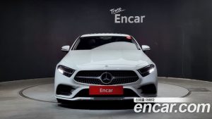 Mercedes-Benz CLS-Class CLS300d AMG Line 2020 года из Южной Кореи
