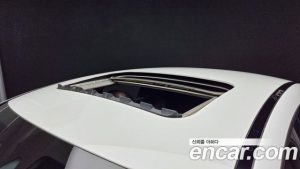 Mercedes-Benz CLS-Class CLS300d AMG Line 2020 года из Южной Кореи