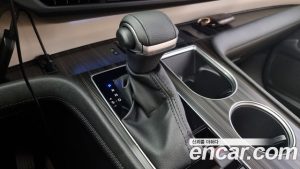 Toyota Sienna 2.5 HYBRID 2WD 2023 года из Южной Кореи