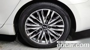 Kia K7 2.5 GDI Noblesse 2020 года из Южной Кореи