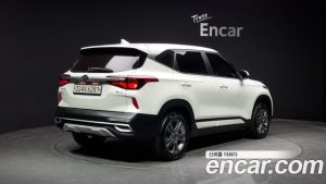 Kia Seltos Дизель 1.6 2WD 2020 года из Южной Кореи