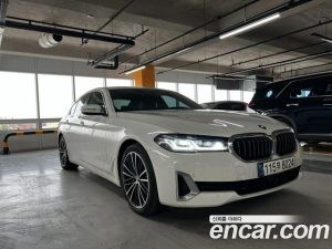 BMW 5-Series 530e Luxury 2021 года из Южной Кореи