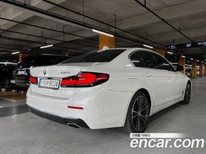 BMW 5-Series 530e Luxury 2021 года из Южной Кореи