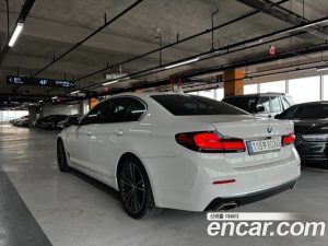 BMW 5-Series 530e Luxury 2021 года из Южной Кореи