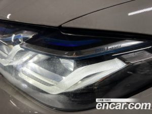 BMW 5-Series 530e Luxury 2021 года из Южной Кореи