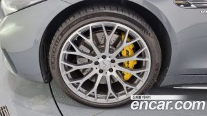 Mercedes-Benz SL-Class AMG SL63 4MATIC+ 2023 года из Южной Кореи