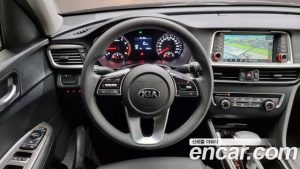 Kia K5 2.0 2020 года из Южной Кореи