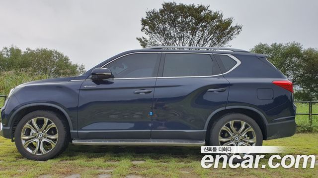 Ssangyong Rexton Дизель 2.2 2WD 2020 года из Кореи