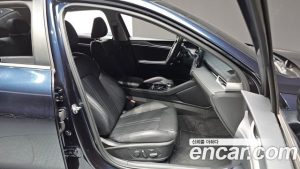 Kia K5 2.0 2020 года из Южной Кореи