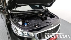Kia Carnival Бензин 9-Seater HI-Limousine (Special Hi-End Version) 2020 года из Южной Кореи