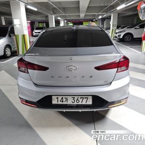 Hyundai AVANTE 1.6 2020 года из Южной Кореи