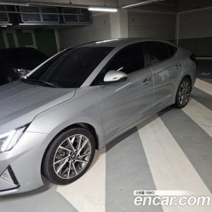 Hyundai AVANTE 1.6 2020 года из Южной Кореи