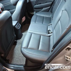 Hyundai AVANTE 1.6 2020 года из Южной Кореи