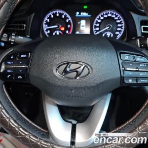 Hyundai AVANTE 1.6 2020 года из Южной Кореи