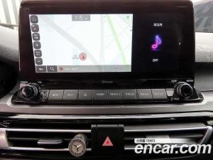 Kia Seltos Дизель 1.6 2WD 2020 года из Южной Кореи