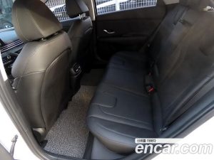 Hyundai AVANTE 1.6 2021 года из Южной Кореи