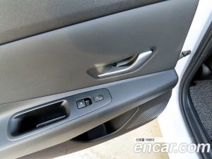 Hyundai AVANTE 1.6 2021 года из Южной Кореи