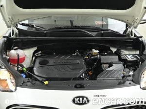 Kia Sportage Дизель 1.6 2WD 2022 года из Южной Кореи