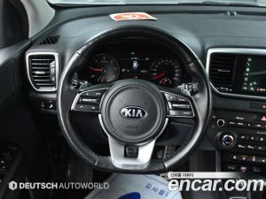 Kia Sportage Дизель 1.6 2WD 2022 года из Южной Кореи