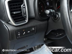 Kia Sportage Дизель 1.6 2WD 2022 года из Южной Кореи