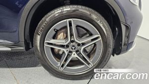 Mercedes-Benz GLC-Class GLC300e 4MATIC Coupe 2021 года из Южной Кореи
