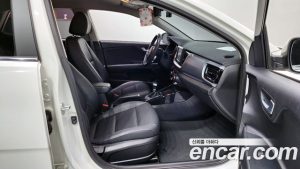 Kia Stonic 1.4 2020 года из Южной Кореи