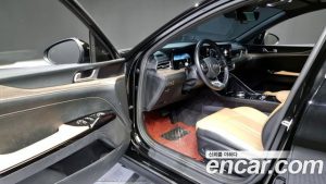 Kia K5 2.0 2020 года из Южной Кореи