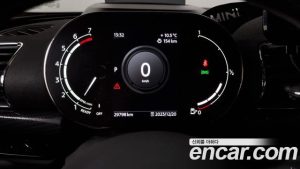 Mini Clubman High 2021 года из Южной Кореи