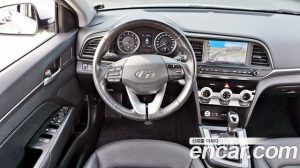 Hyundai AVANTE 1.6 2020 года из Южной Кореи