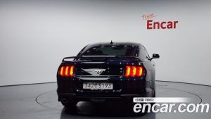Ford Mustang Coupe 2021 года из Южной Кореи