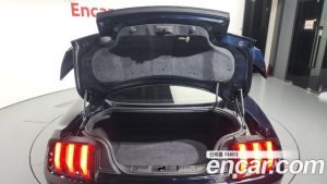 Ford Mustang Coupe 2021 года из Южной Кореи