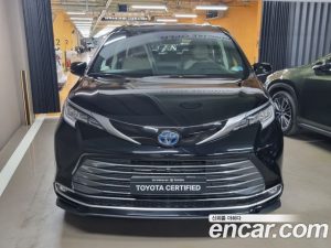 Toyota Sienna 2.5 HYBRID 2WD 2021 года из Южной Кореи