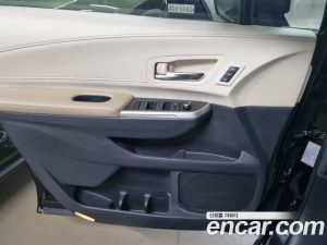 Toyota Sienna 2.5 HYBRID 2WD 2021 года из Южной Кореи