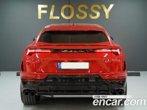 Lamborghini Urus 4.0 V8 S 2023 года из Южной Кореи