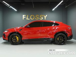Lamborghini Urus 4.0 V8 S 2023 года из Южной Кореи