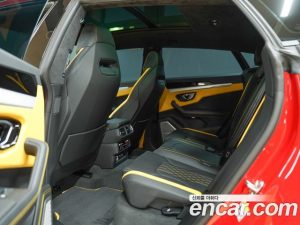 Lamborghini Urus 4.0 V8 S 2023 года из Южной Кореи