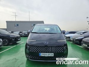 Hyundai Staria 4WD Lounge 7-Seater 2024 года из Южной Кореи