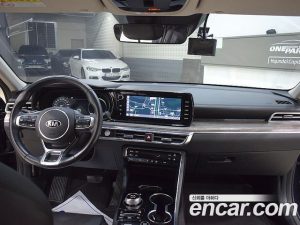 Kia K5 2.0 2020 года из Южной Кореи
