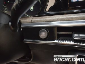 Kia K5 2.0 2020 года из Южной Кореи