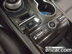 Kia K5 2.0 2020 года из Южной Кореи