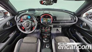 Mini Clubman JCW 2021 года из Южной Кореи