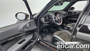 Mini Clubman JCW 2021 года из Южной Кореи