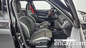 Mini Clubman JCW 2021 года из Южной Кореи
