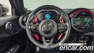 Mini Clubman JCW 2021 года из Южной Кореи