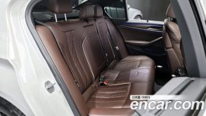 BMW 5-Series 520d M Sport Plus 2020 года из Южной Кореи