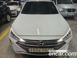 Hyundai AVANTE 1.6 2020 года из Южной Кореи