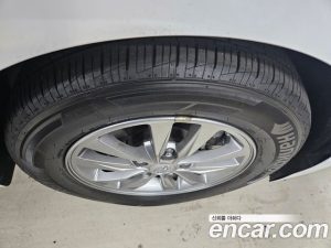 Hyundai AVANTE 1.6 2020 года из Южной Кореи