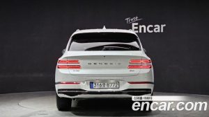Genesis GV80 2.5T Бензин AWD 2024 года из Южной Кореи